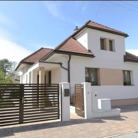Villa Vannet Ii